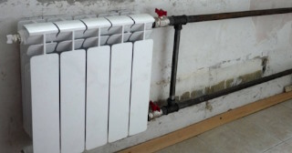 Установка биметаллических радиаторов отопления в квартире в Ревде - от 2062 руб.